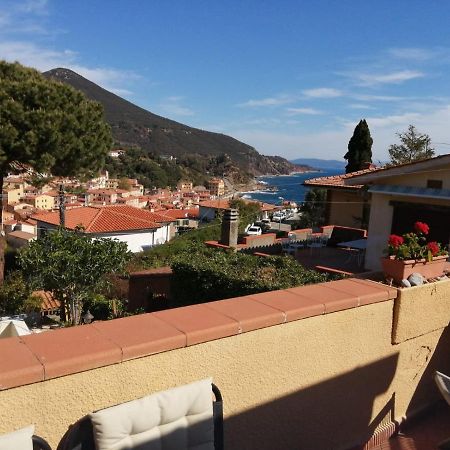 Casa Di Mezzo Apartment Rio Marina Bagian luar foto